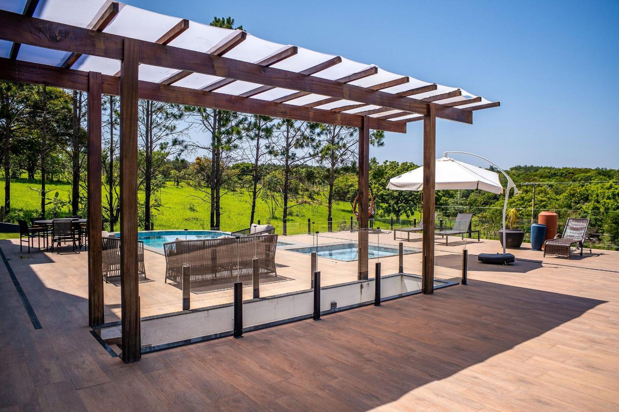 Pousada Com Piscina, Jacuzzi E Com Vista Em Capitolio - Casa Decore Exterior foto